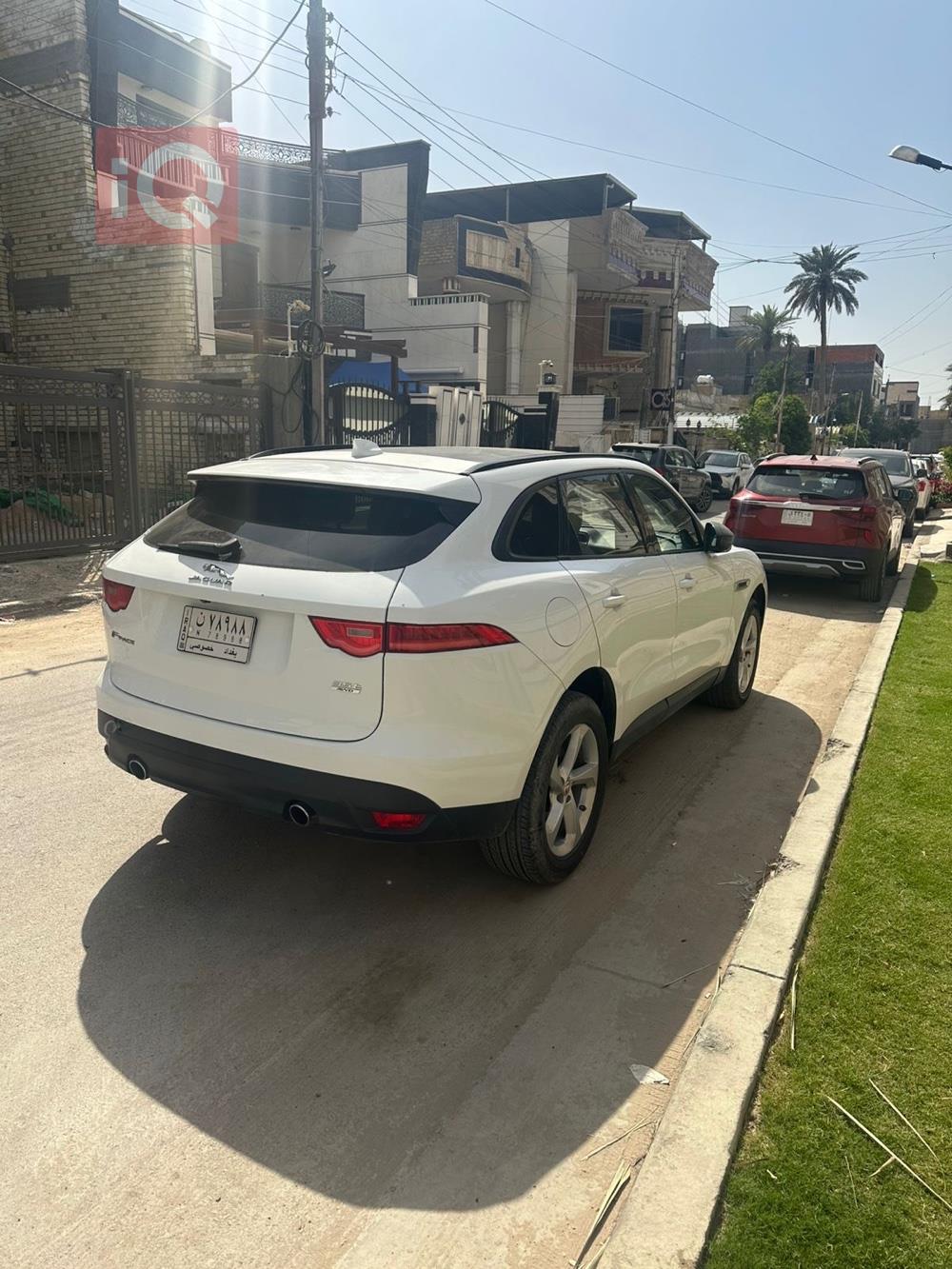 جاگوار F-Pace